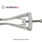 Alms Retractor_AA06-0321-07(01)