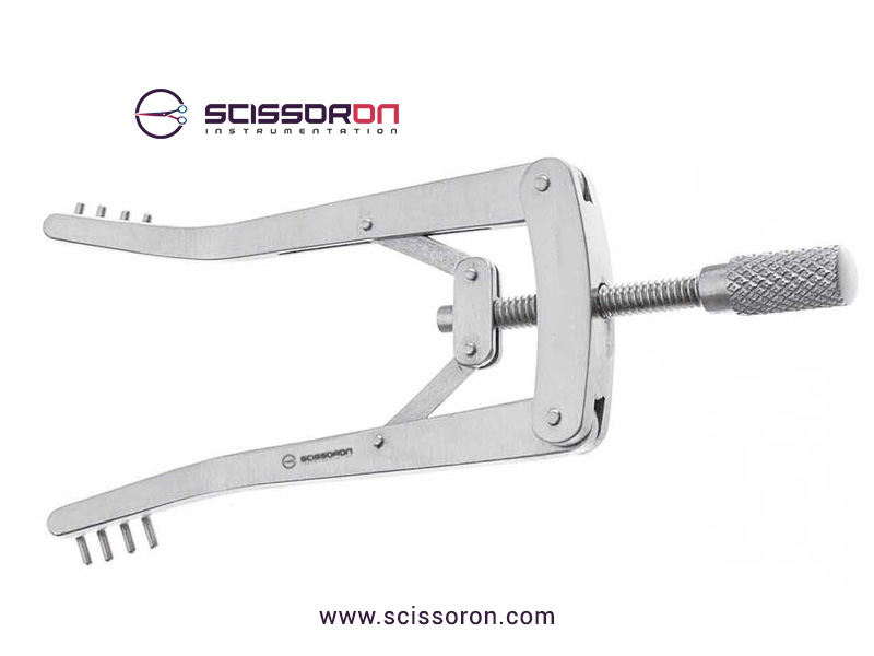 Alms Retractor_AA06-0321-07(03)